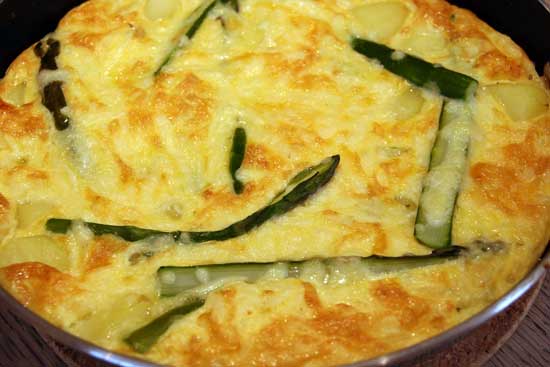 asparagus_new_potatoes_frittata