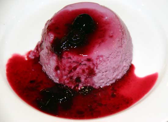 blueberry_buttermilk_panna_cotta