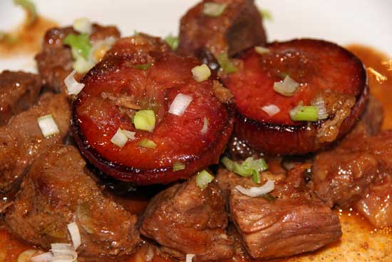 braised_pork_with_plums