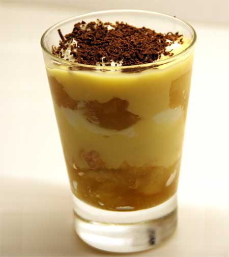 bramley_apple_yoghurt_fool