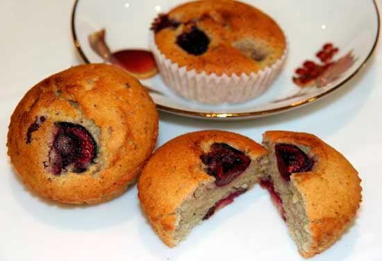 brown_butter_cherry_friands