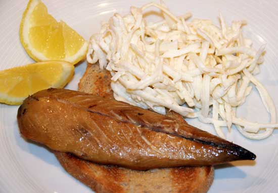 celeriac_remoulade_warm_smoked_mackerel