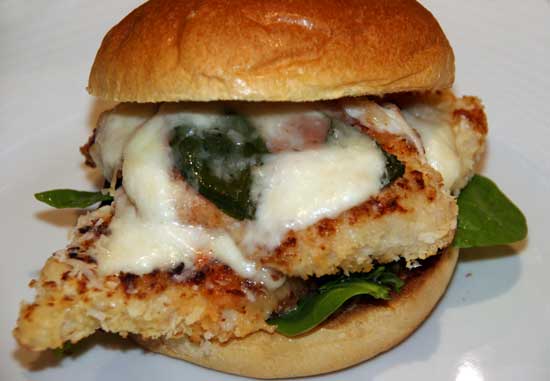 chicken_parm_burgers