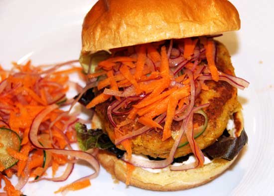 chickpeas_sweet_potato_burger