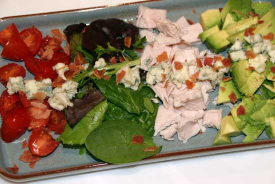 cobb_salad_turkey_avocado