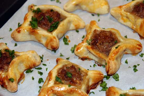 fatayer_spiced_meat_parcels