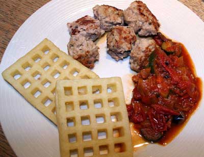 frikadeller_waffles_beans_ratatouille