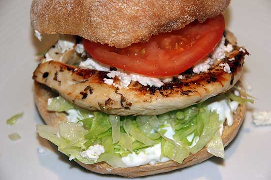 greek_chicken_burger