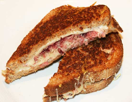 ham_cranberry_toastie