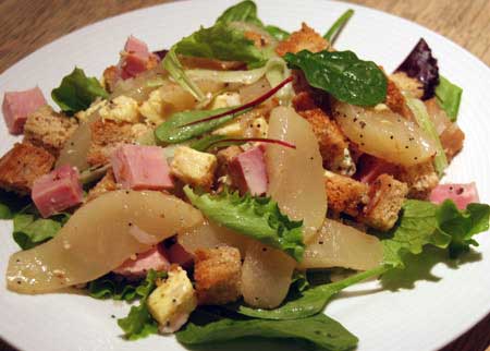 ham_pickled_pear_blue_cheese_salad