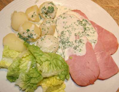 ham_tarragon_parsley_sauce