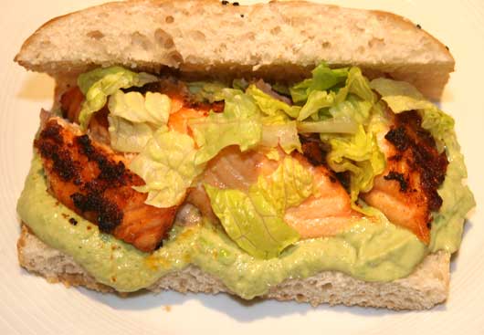 harissa_salmon_sandwich_pea_hummous