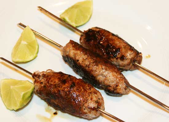 jerkish_pork_skewers_rice_salad