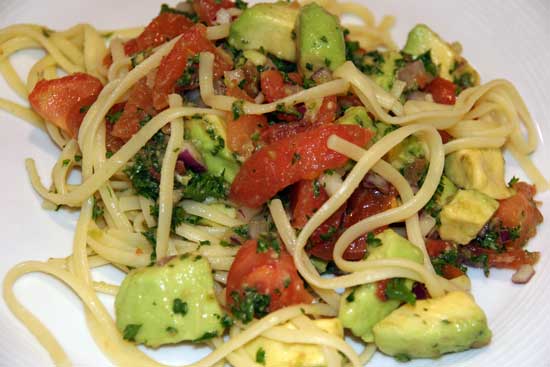 linguine_tomato_avocado_lime