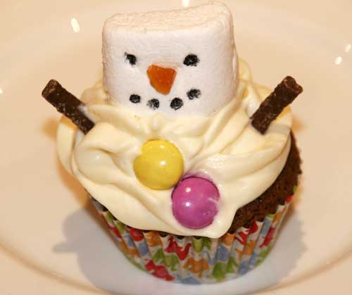 melting_snowman_cupcake