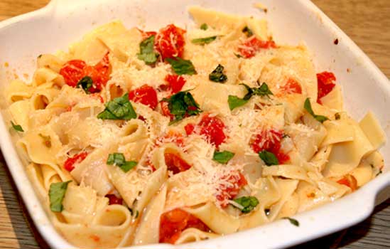 pappardelle_cherry_tomatoes_parmesan