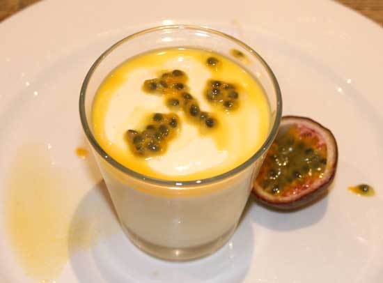 passionfruit_yoghurt_fool