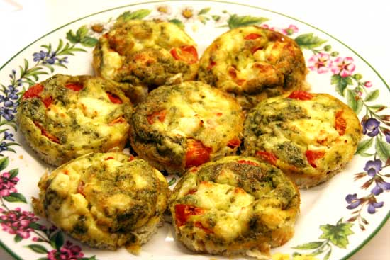 pesto_egg_muffin_bites