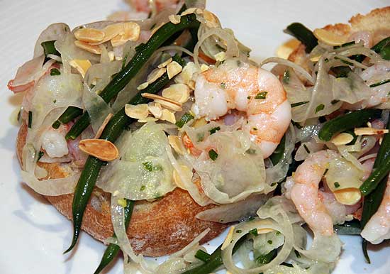 prawn_bean_almond_salad