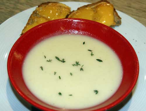 rich_celeriac_potato_soup_cheese_toasts