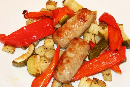 sausages_roasted_veg_potato_traybake