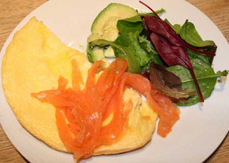 smoked_salmon_avocado_omelette