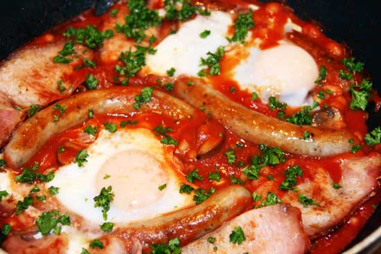 the_full_english_shakshuka_style