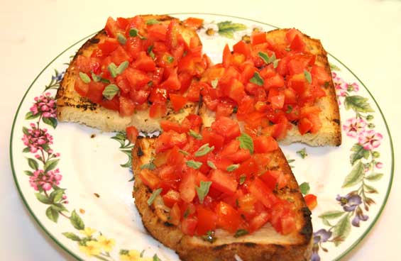 tomato_oregano_bruschetta