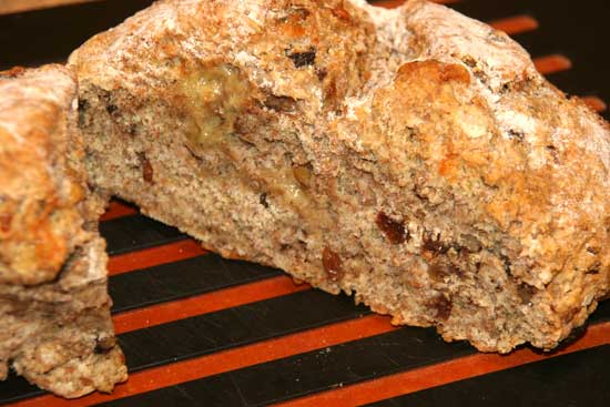 walnut_stilton_soda_bread